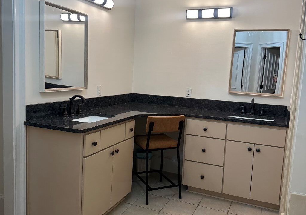 Photo of Bathroom in Sand Ridge