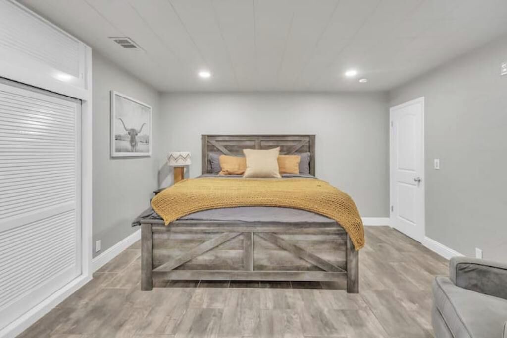 Photo of Bedroom in Victor
