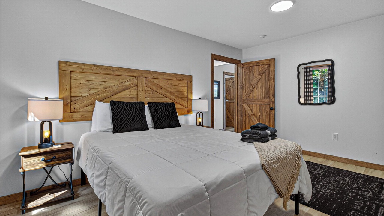 Photo of Bedroom in Hammondsport