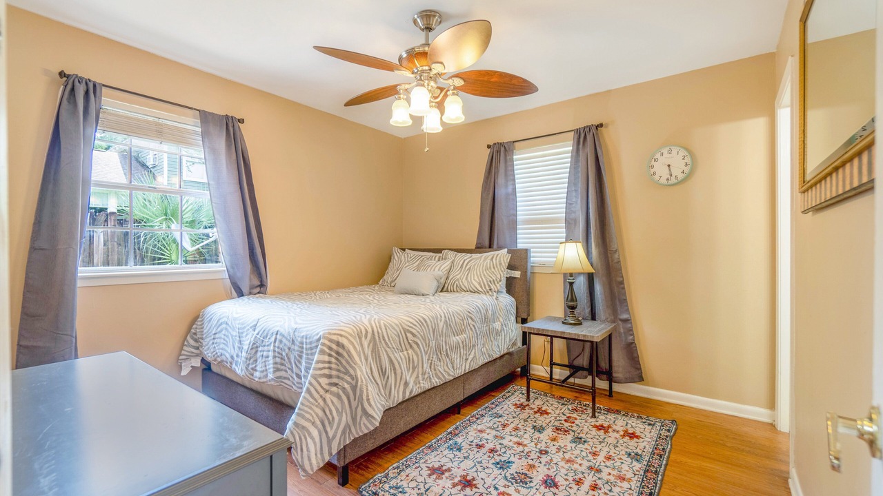 Photo of Bedroom in East Pensacola Heights