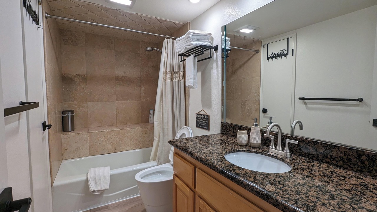 Photo of Bathroom in Alamitos Beach