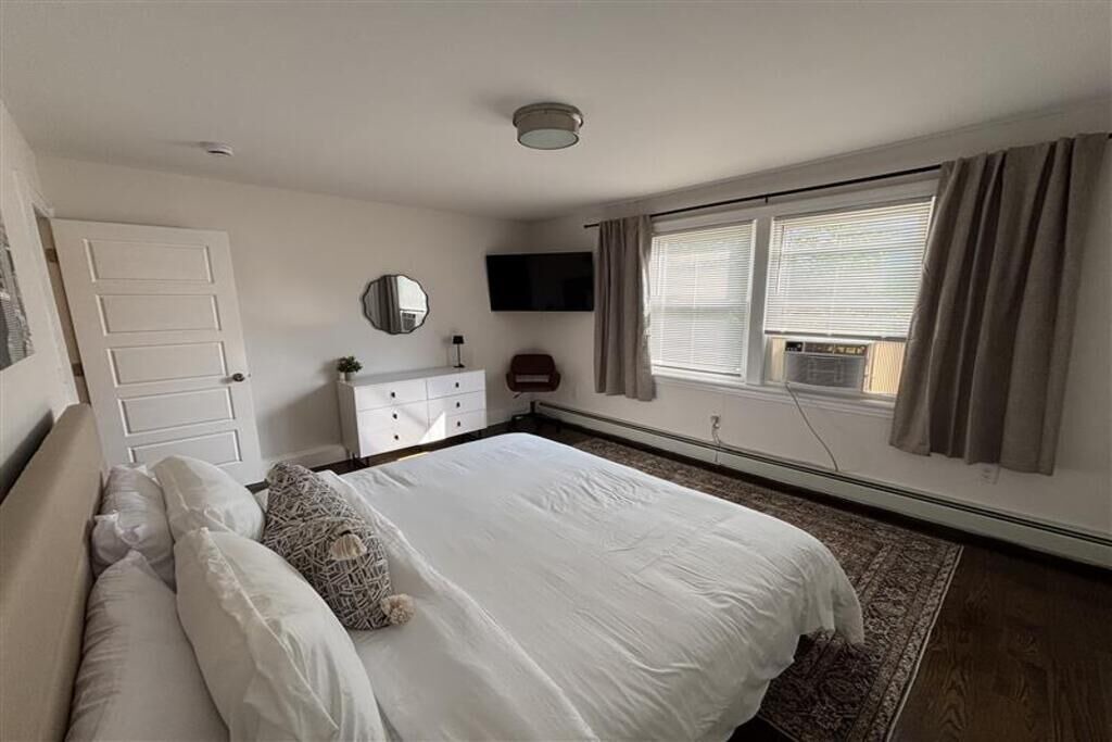 Photo of Bedroom in Bayonne