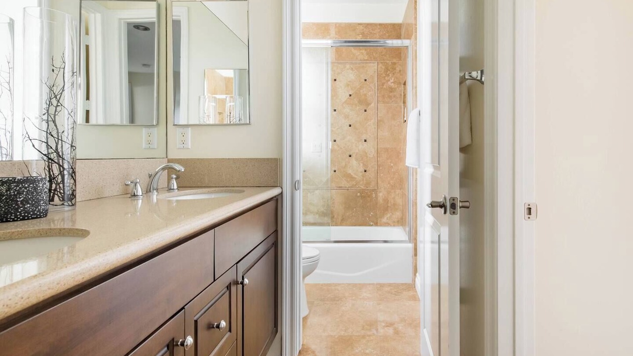 Photo of Bathroom in Huntington Beach
