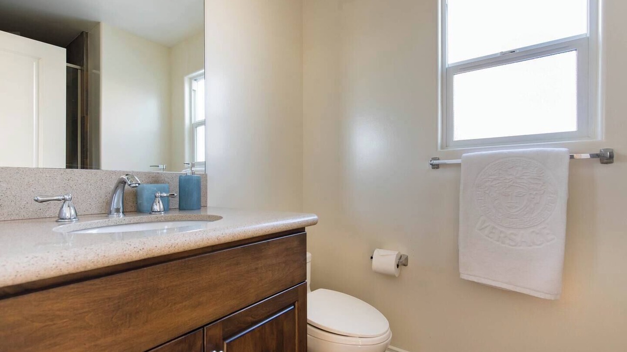 Photo of Bathroom in Huntington Beach