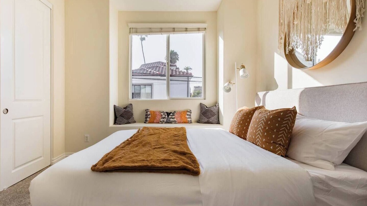 Photo of Bedroom in Huntington Beach
