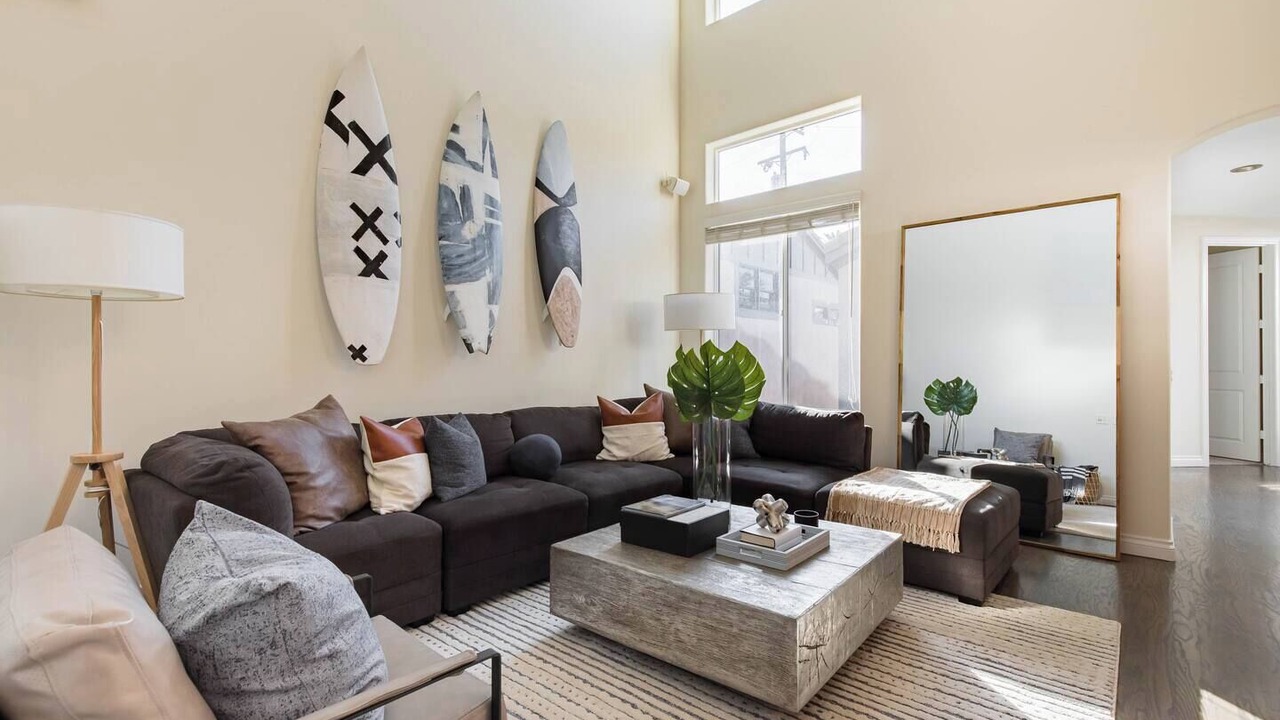 Photo of Livingroom in Huntington Beach