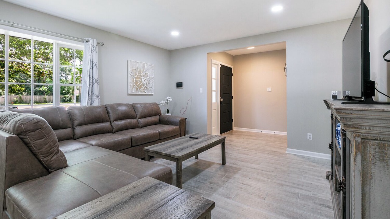 Photo of Livingroom in Slidell