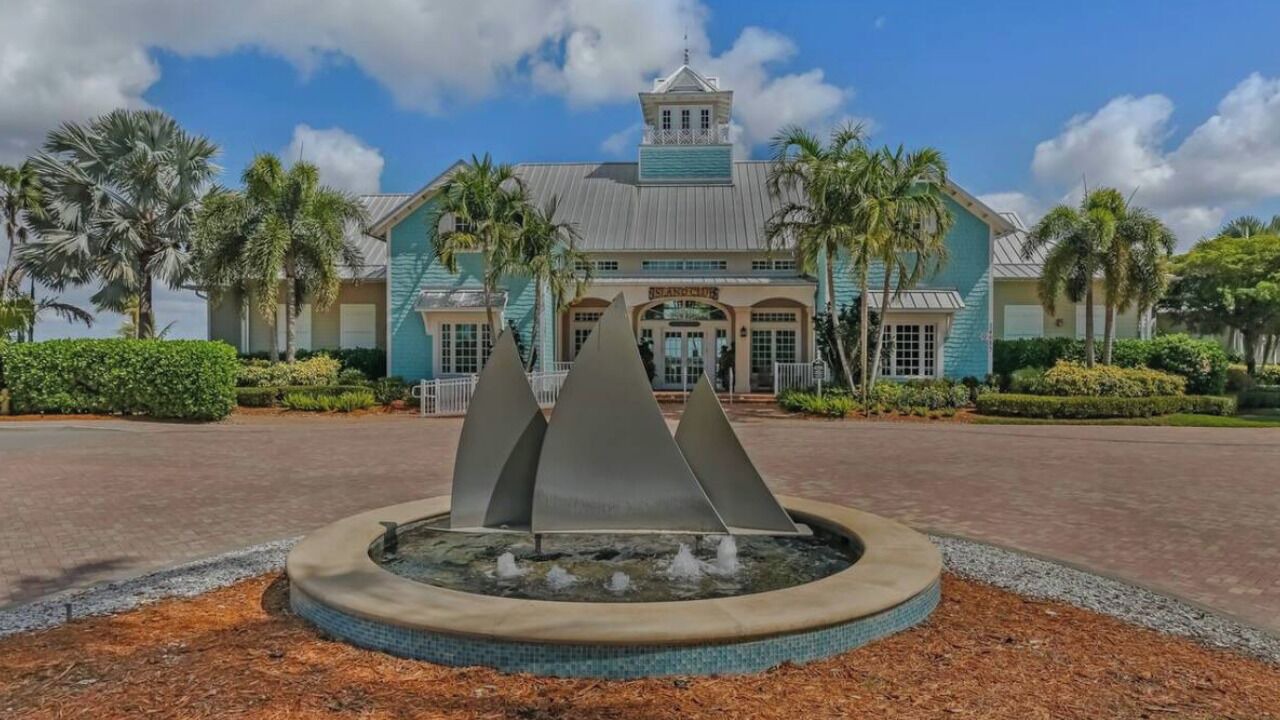 Photo of Outdoor in Naples