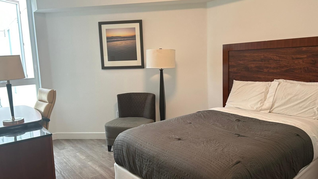 Photo of Bedroom in Koreatown