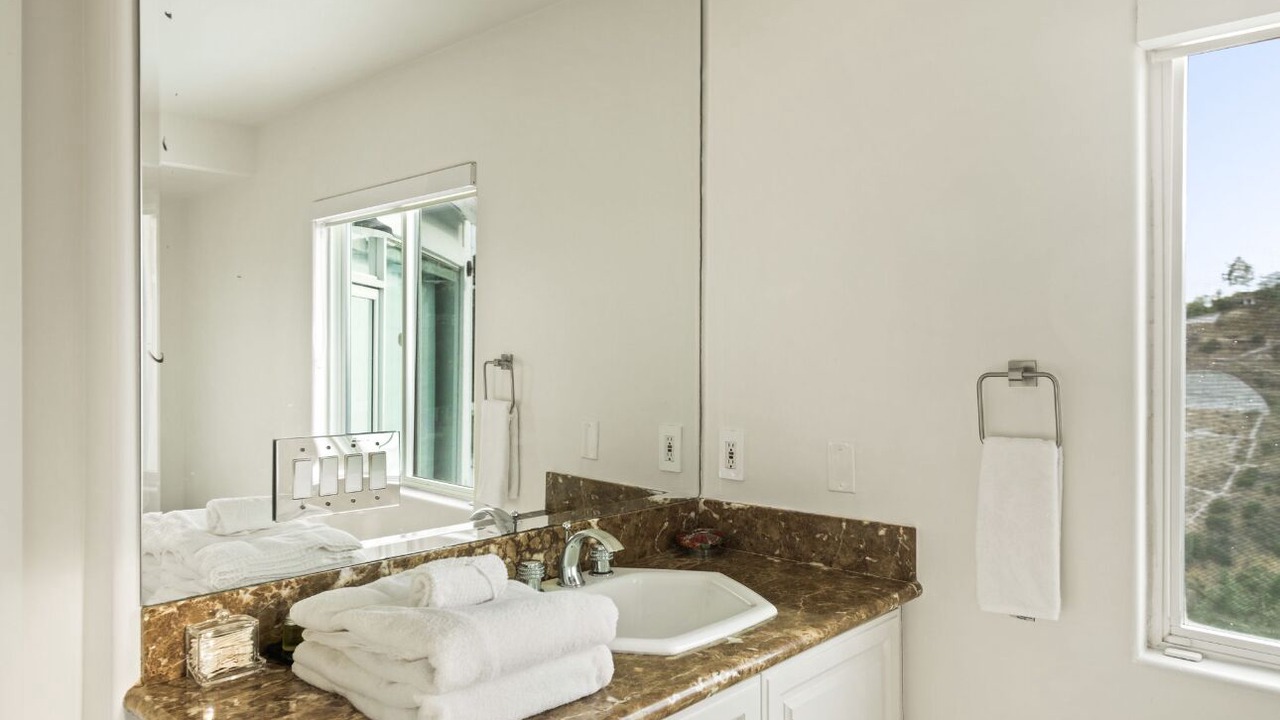 Photo of Bathroom in Nichols Canyon