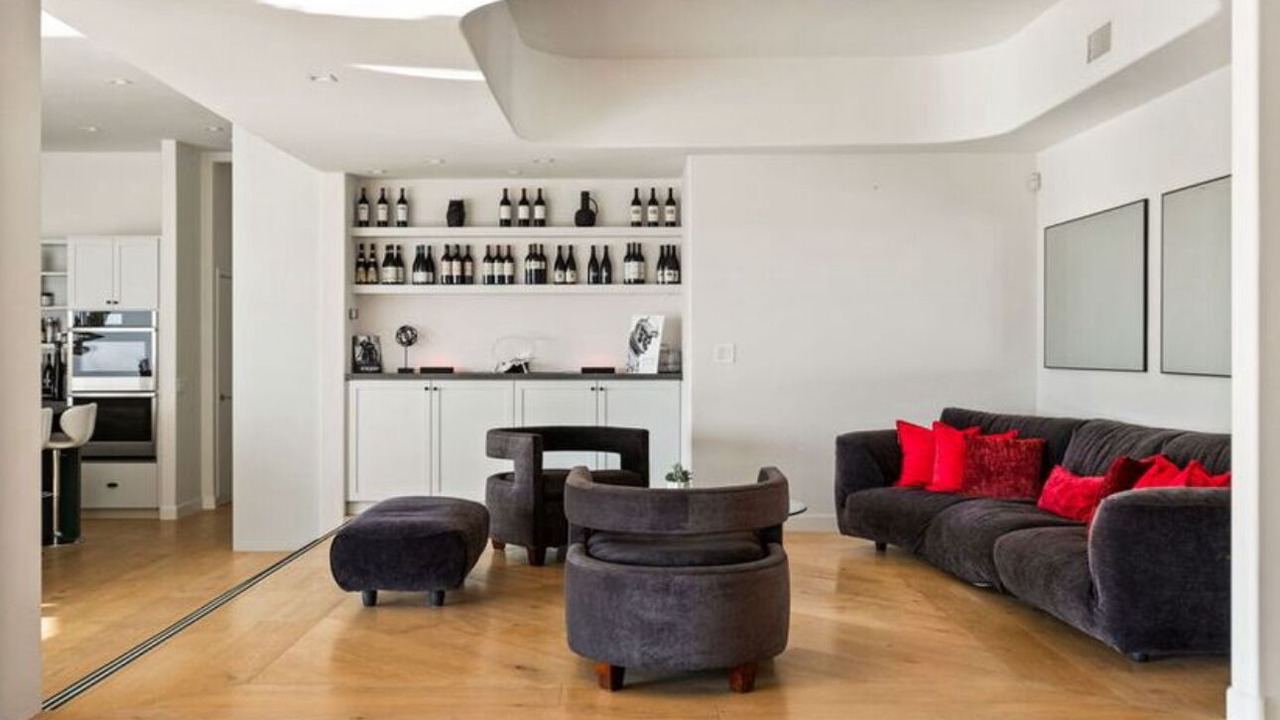 Photo of Livingroom in Nichols Canyon