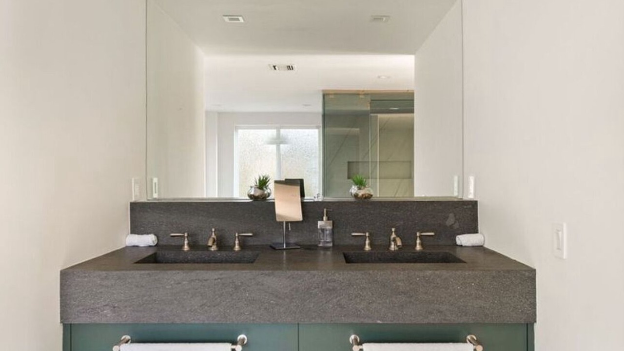 Photo of Bathroom in Nichols Canyon