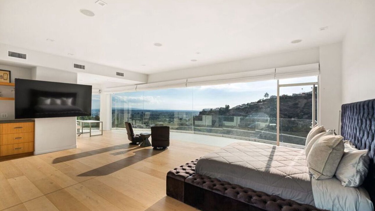 Photo of Bedroom in Nichols Canyon