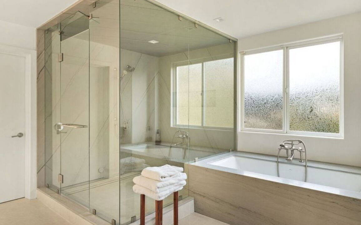 Photo of Bathroom in Nichols Canyon