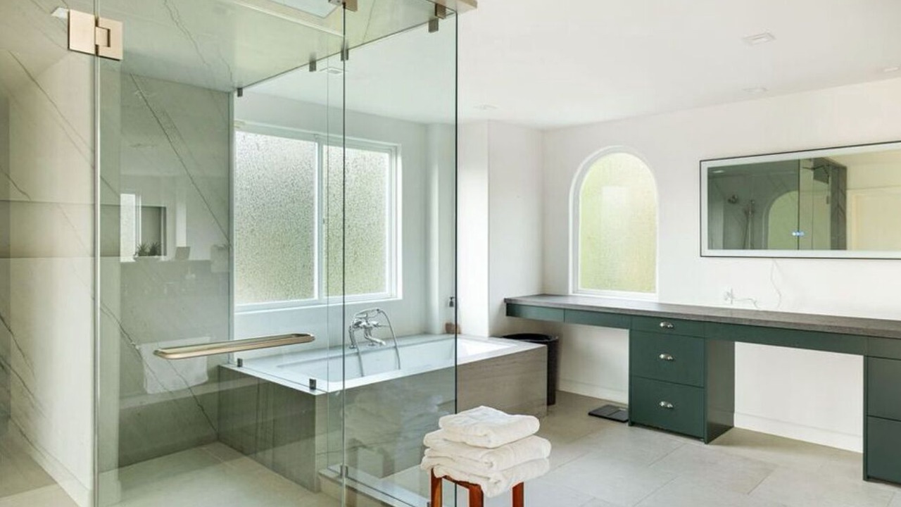 Photo of Bathroom in Nichols Canyon