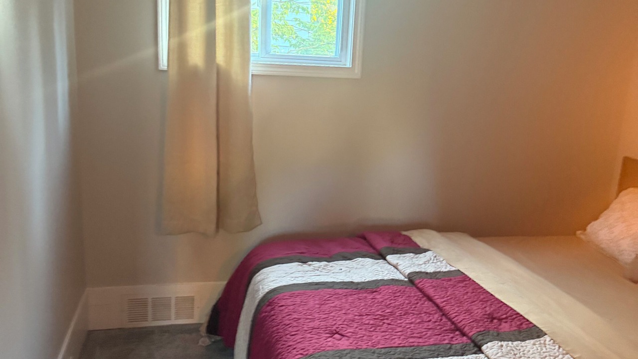 Photo of Bedroom in Buffalo