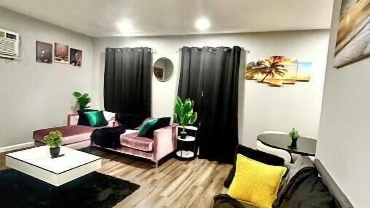Photo of Livingroom in Montclair