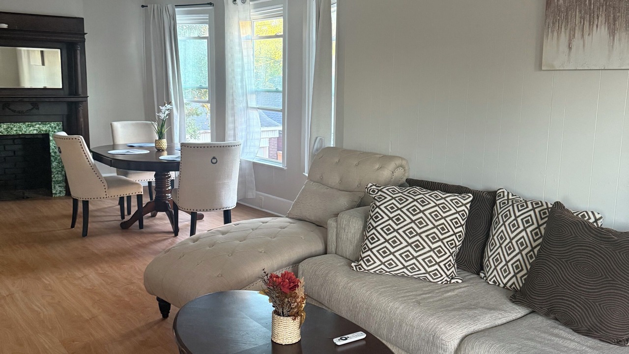 Photo of Livingroom in Buffalo