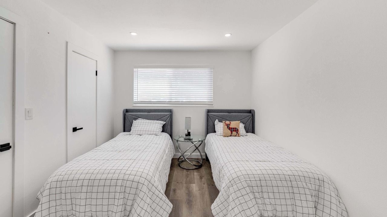 Photo of Bedroom in Thousand Oaks
