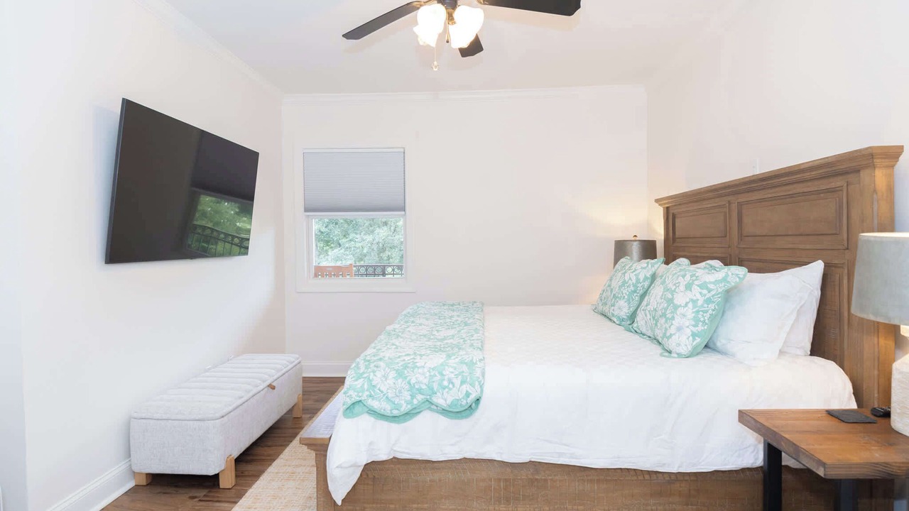 Photo of Bedroom in Oxford