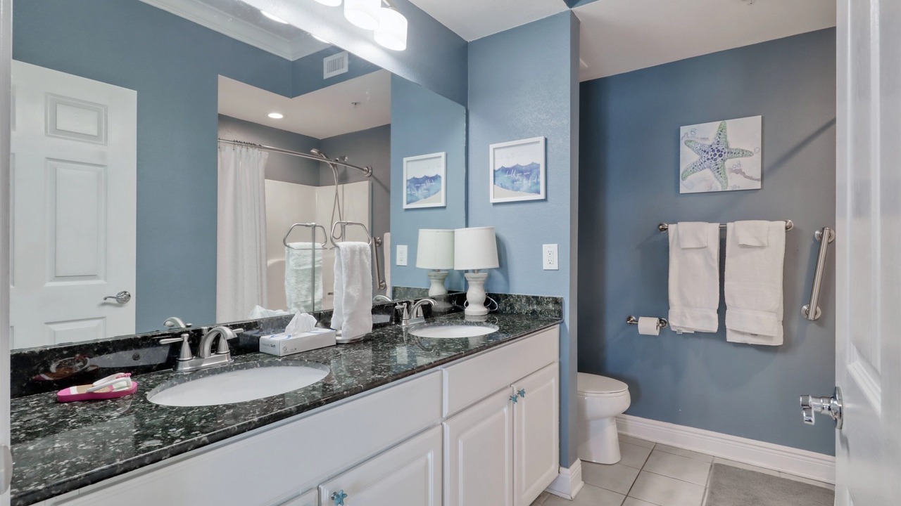 Photo of Bathroom in Gulf Shores