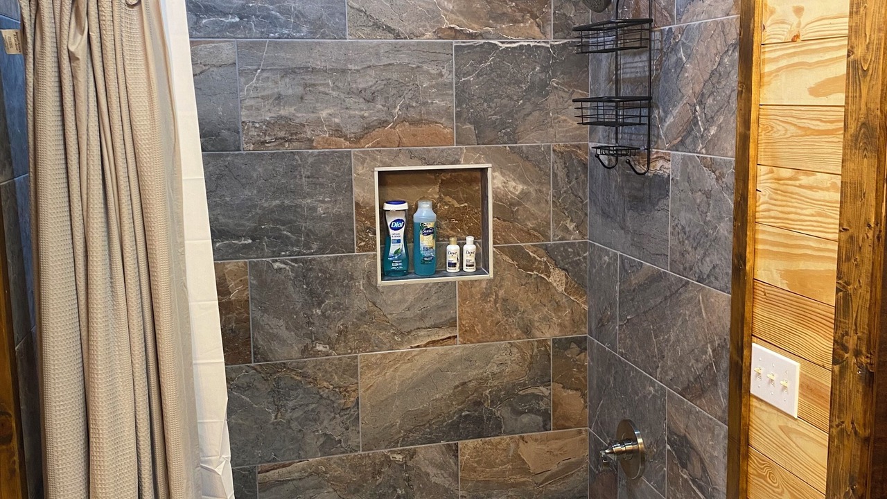 Photo of Bathroom in Etta