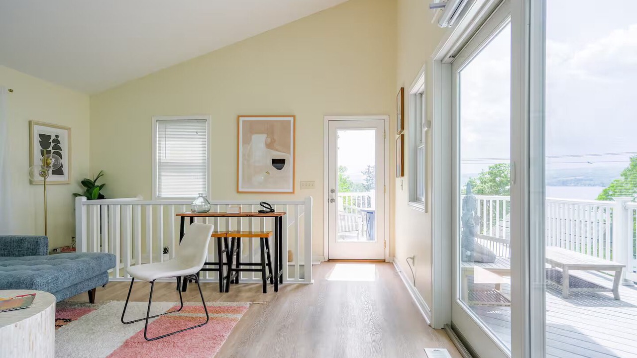 Photo of Livingroom in Rushville