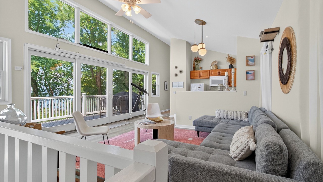 Photo of Livingroom in Rushville