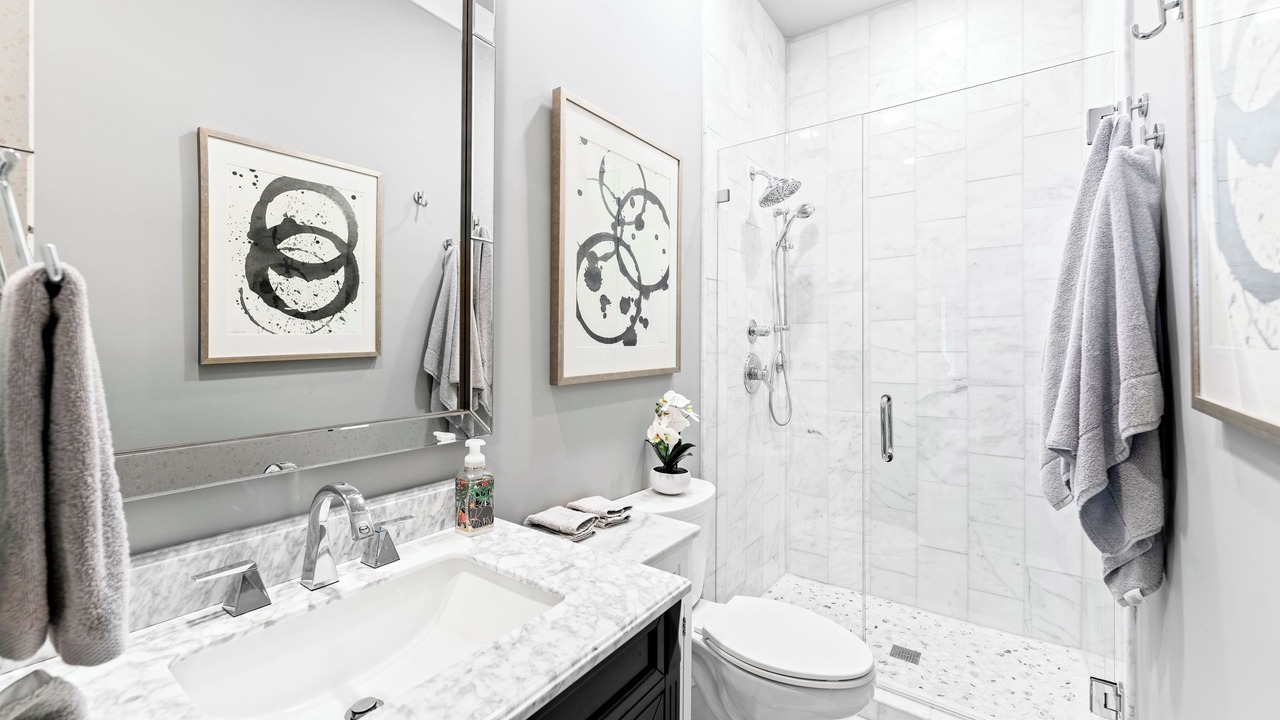 Photo of Bathroom in Tuscaloosa