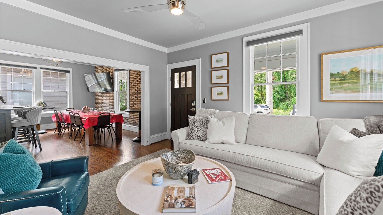 Photo of Livingroom in Tuscaloosa