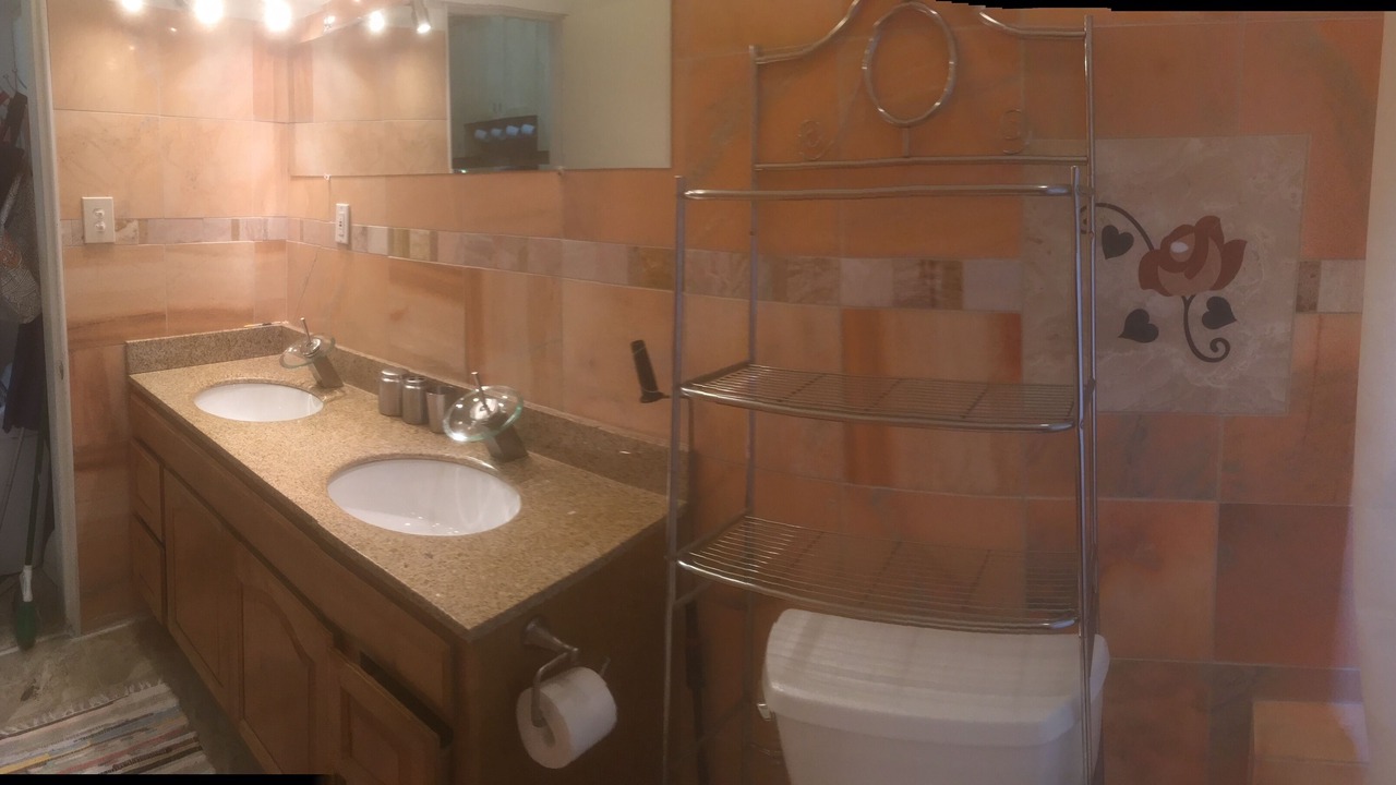 Photo of Bathroom in Sunnyside