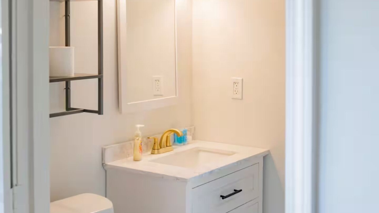 Photo of Bathroom in Hoover