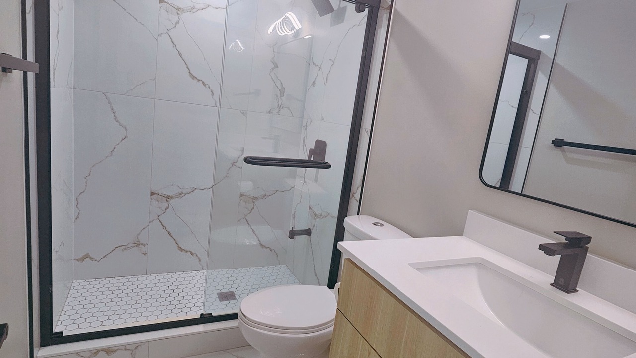 Photo of Bathroom in Halton Regional Municipality