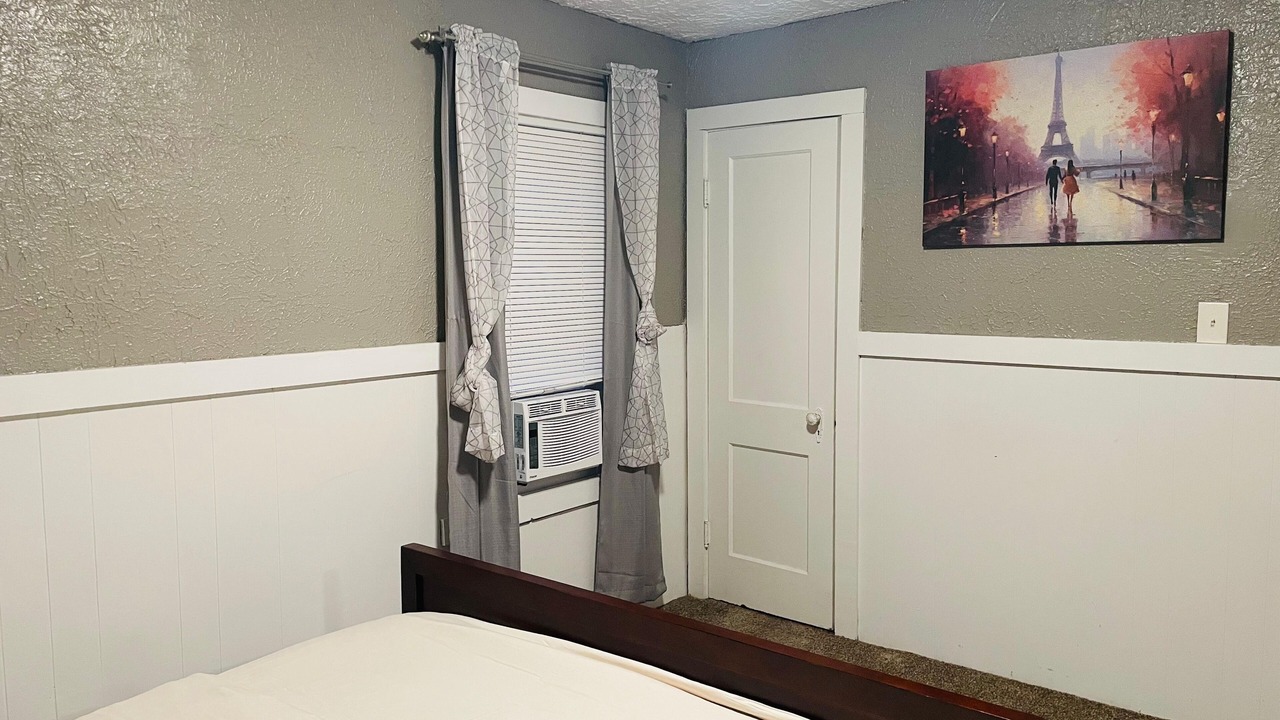 Photo of Bedroom in North Buffalo