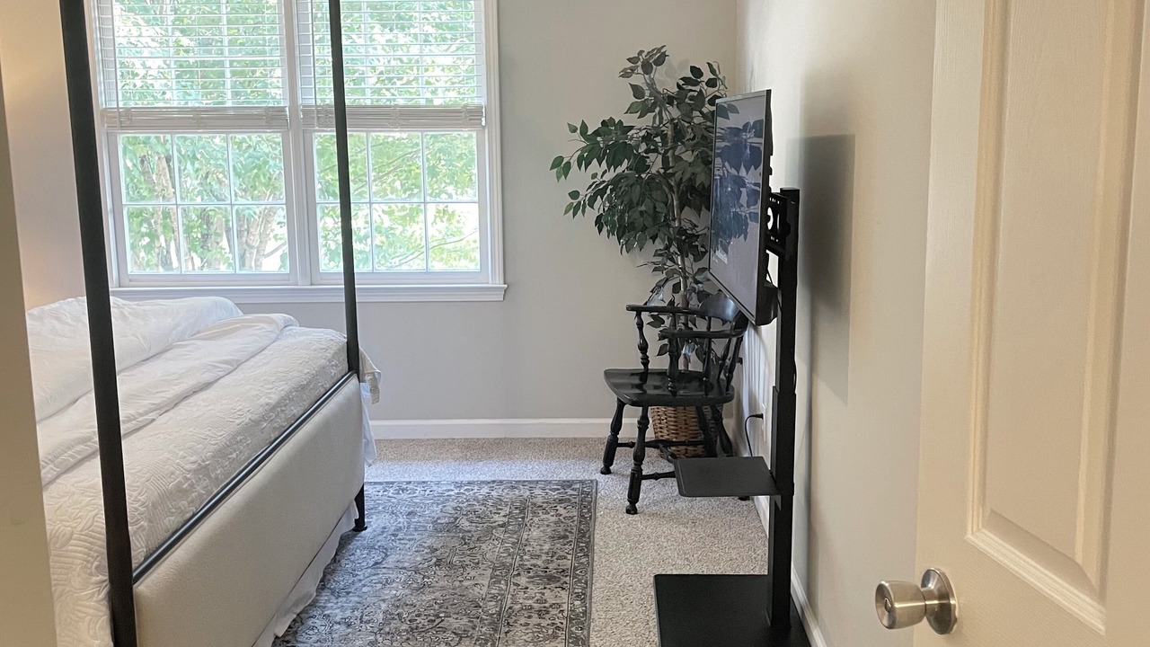 Photo of Bedroom in Alabaster