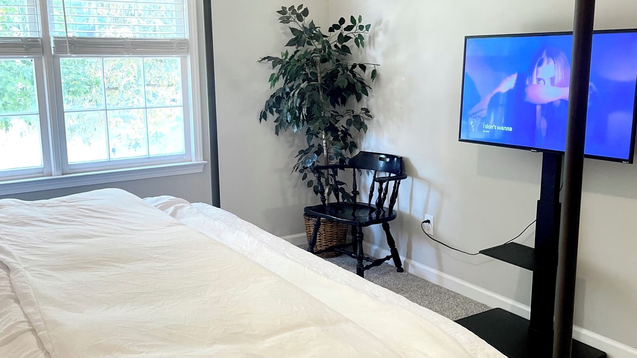 Photo of Bedroom in Alabaster
