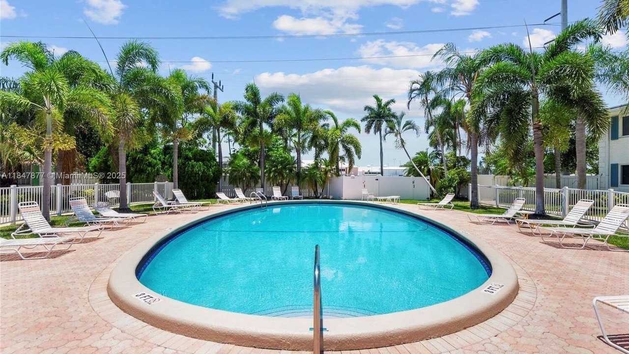 Photo of Outdoor in Imperial Point