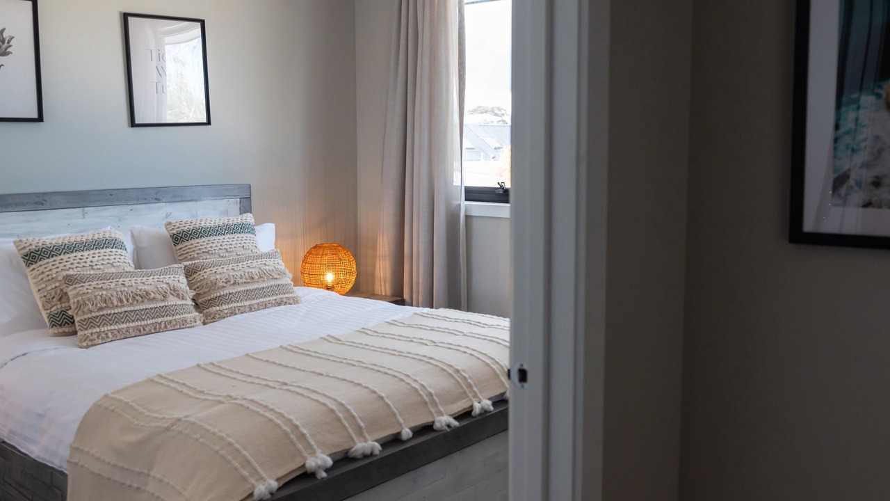 Photo of Bedroom in Safety Beach