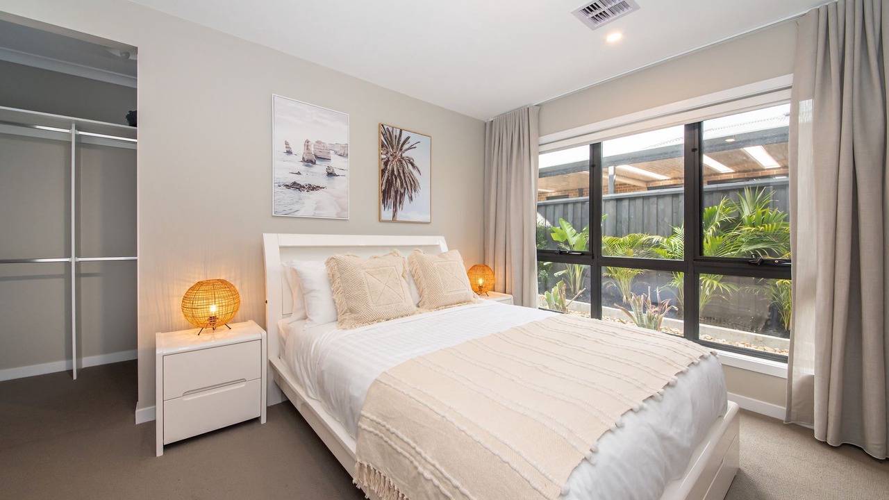 Photo of Bedroom in Safety Beach
