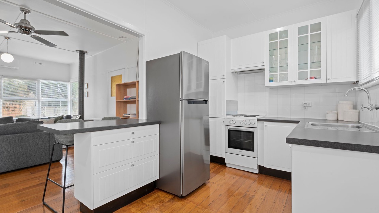 Photo of Kitchen in Indented Head