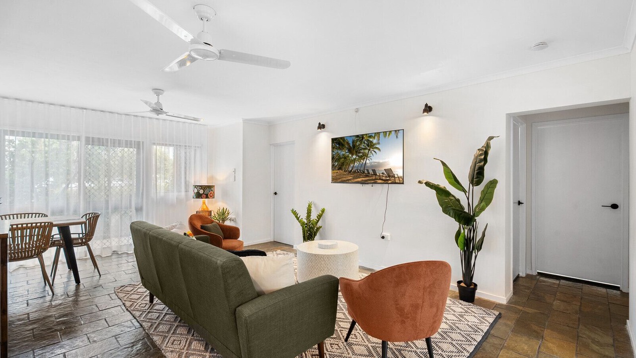 Photo of Livingroom in Cairns North