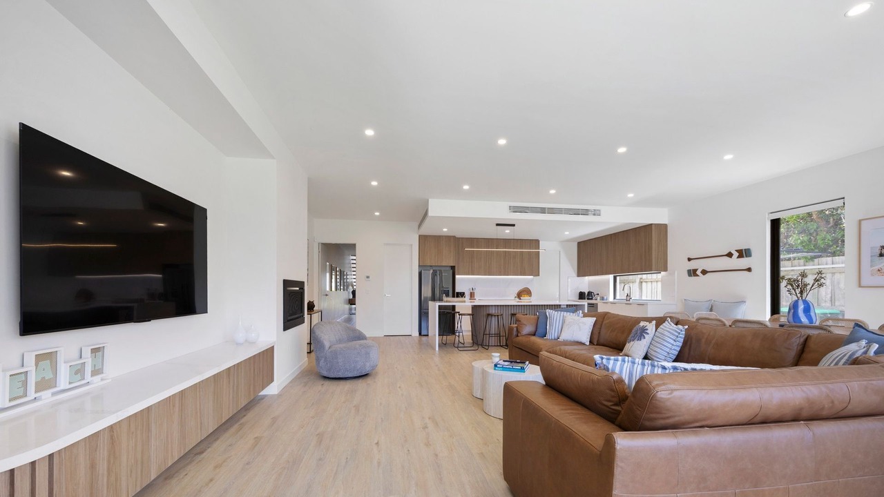 Photo of Livingroom in Safety Beach