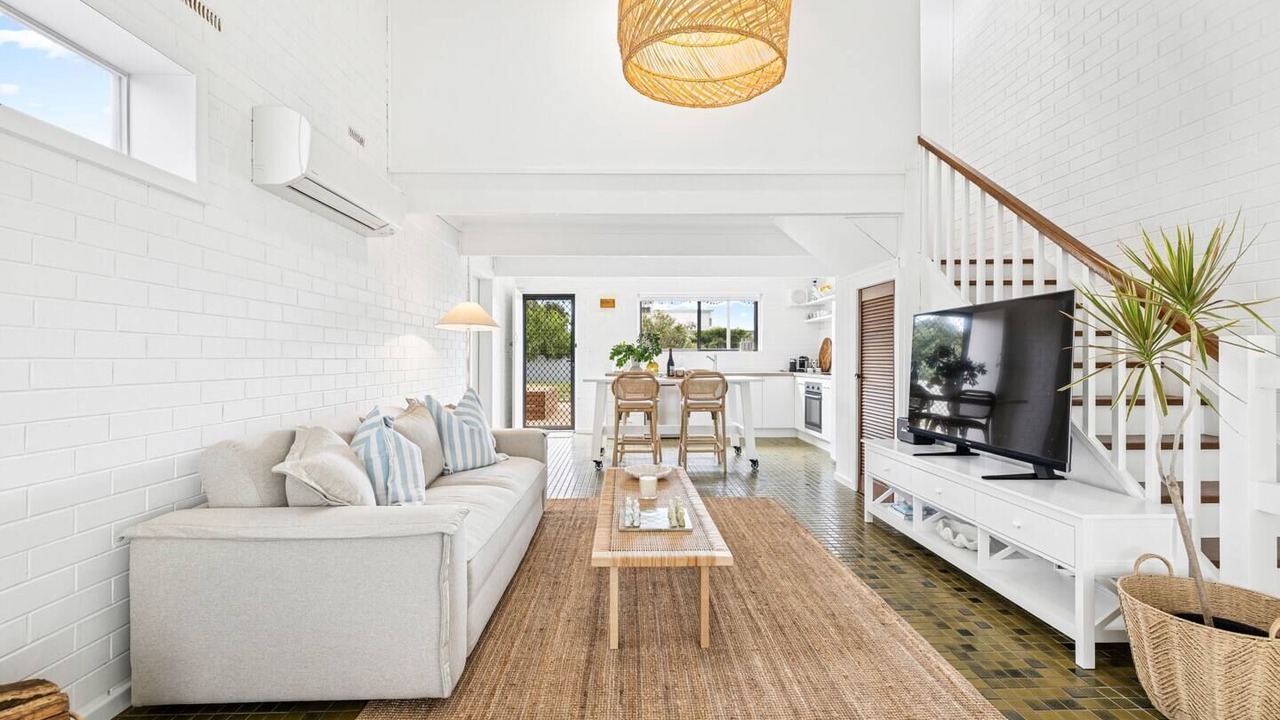 Photo of Livingroom in Silver Sands