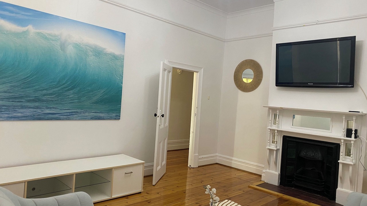 Photo of Livingroom in Glenelg South