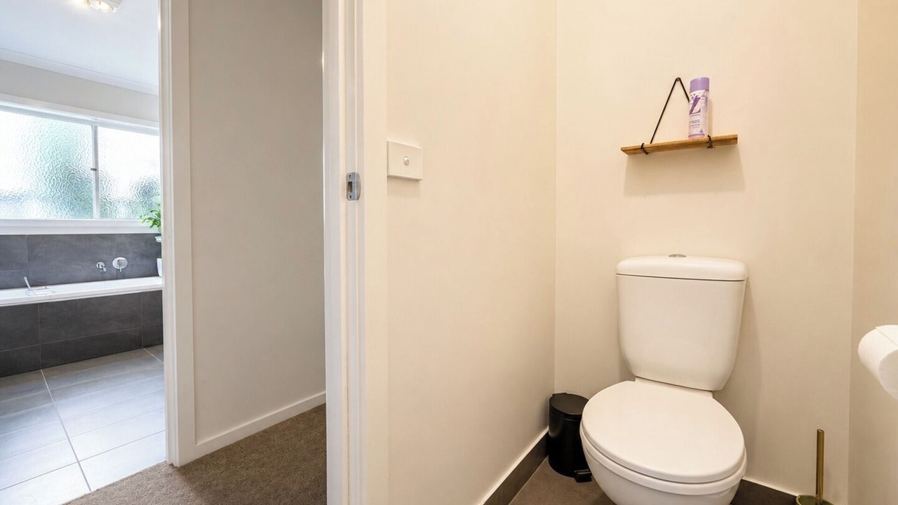 Photo of Bathroom in Lyndhurst
