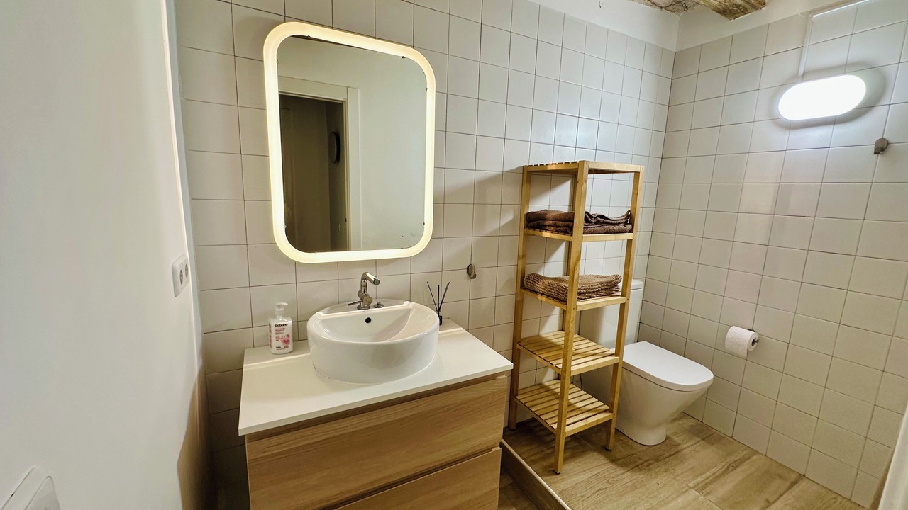 Photo of Bathroom in El Raval