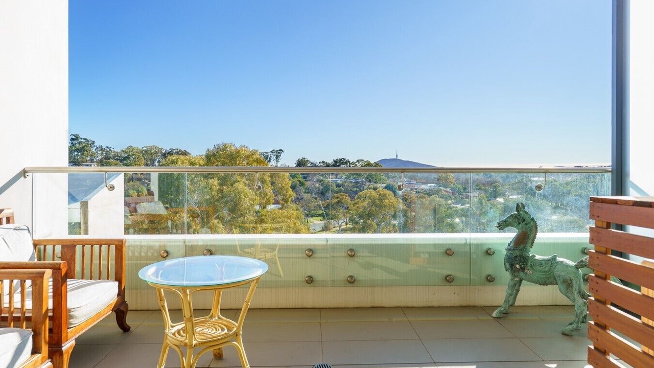 Photo of Patio Balcony in Lyons