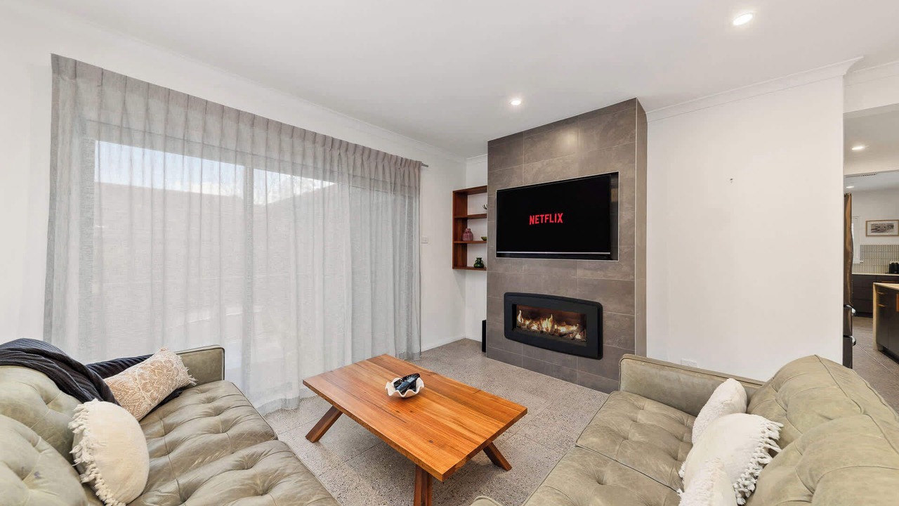 Photo of Livingroom in Griffith
