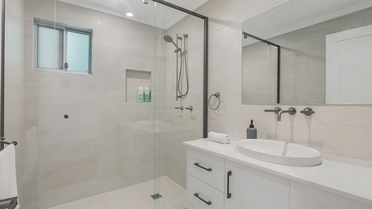 Photo of Bathroom in Point Lookout