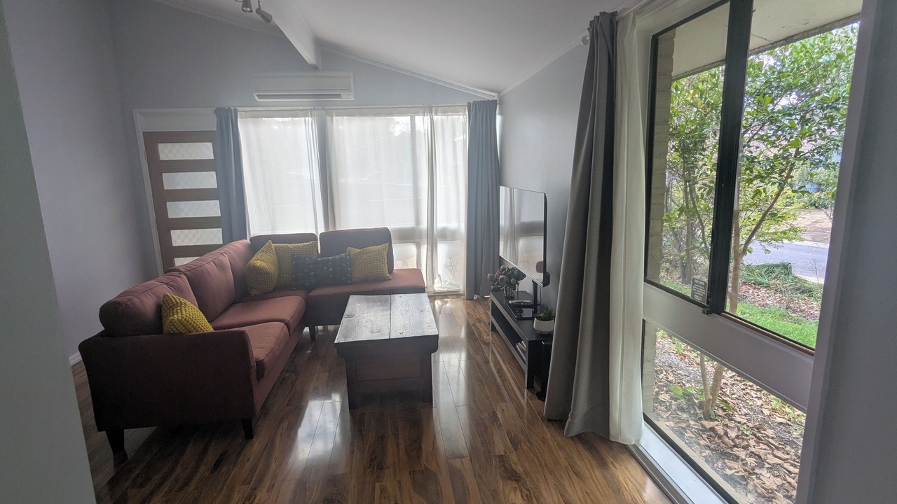 Photo of Livingroom in Evatt